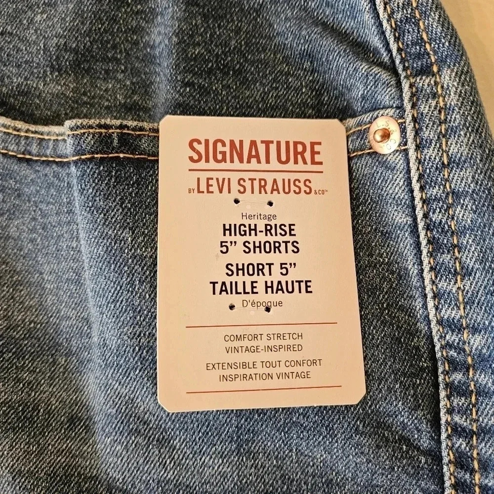 Signature by Levi Strauss  & Co. High Rise Plus Size Heritage Denim Shorts 26W. - Picture 8 of 16